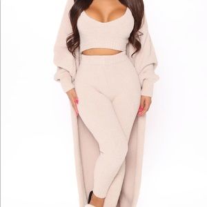 3 piece fuzzy set fashion nova